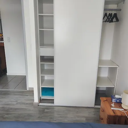 Quarto em Acomodações Particulares A Louer Le Fenouiller